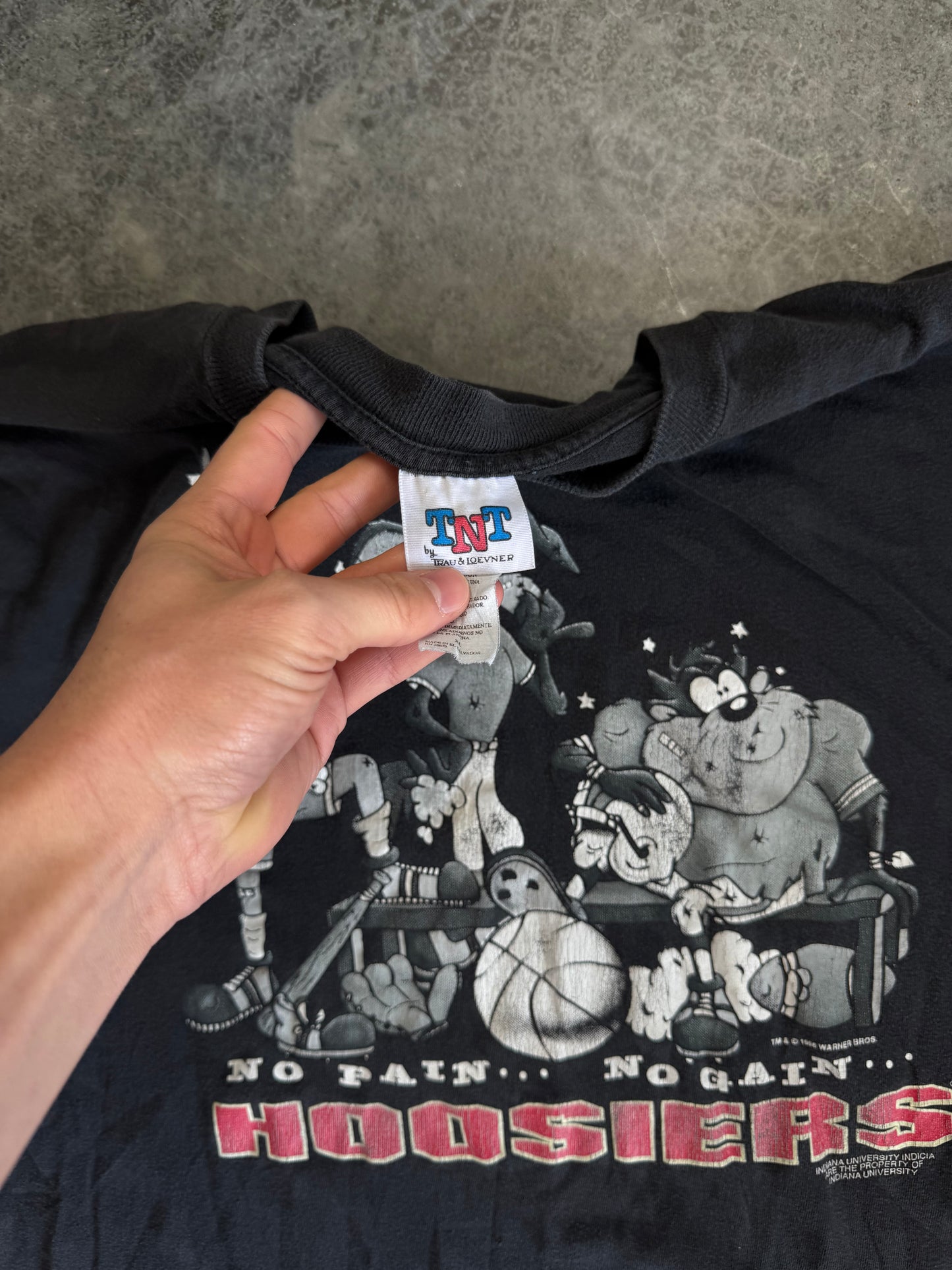 Looney Toons Tee Boxy Large