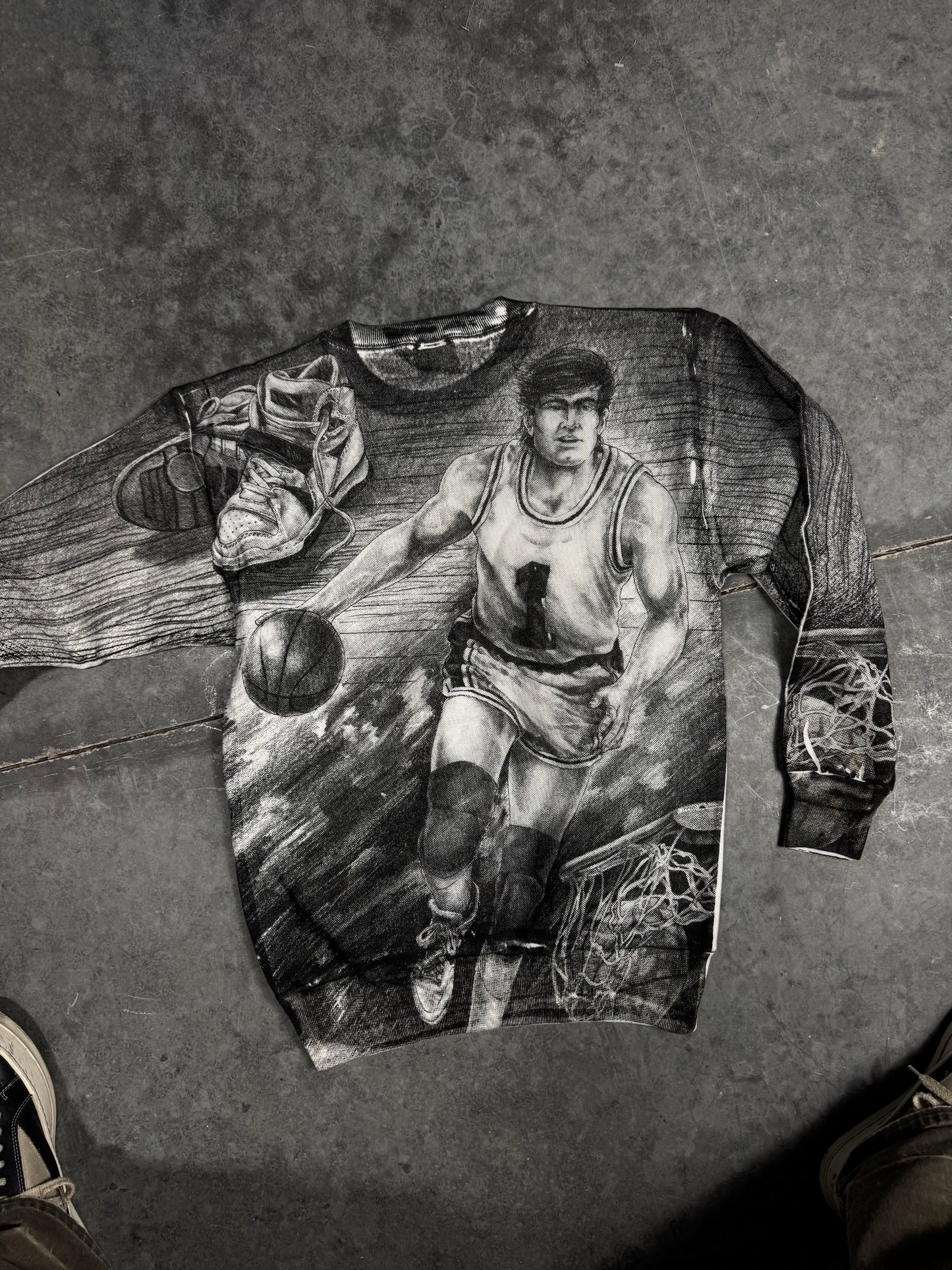 80’s All Over Print Crew Medium