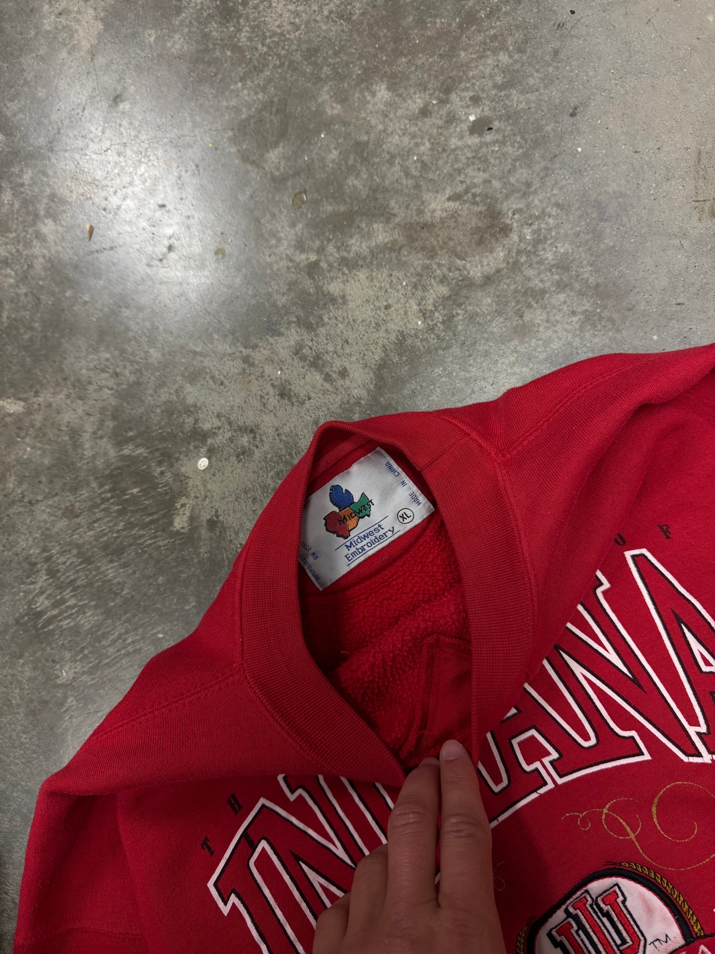 Embroidered Crew L/XL