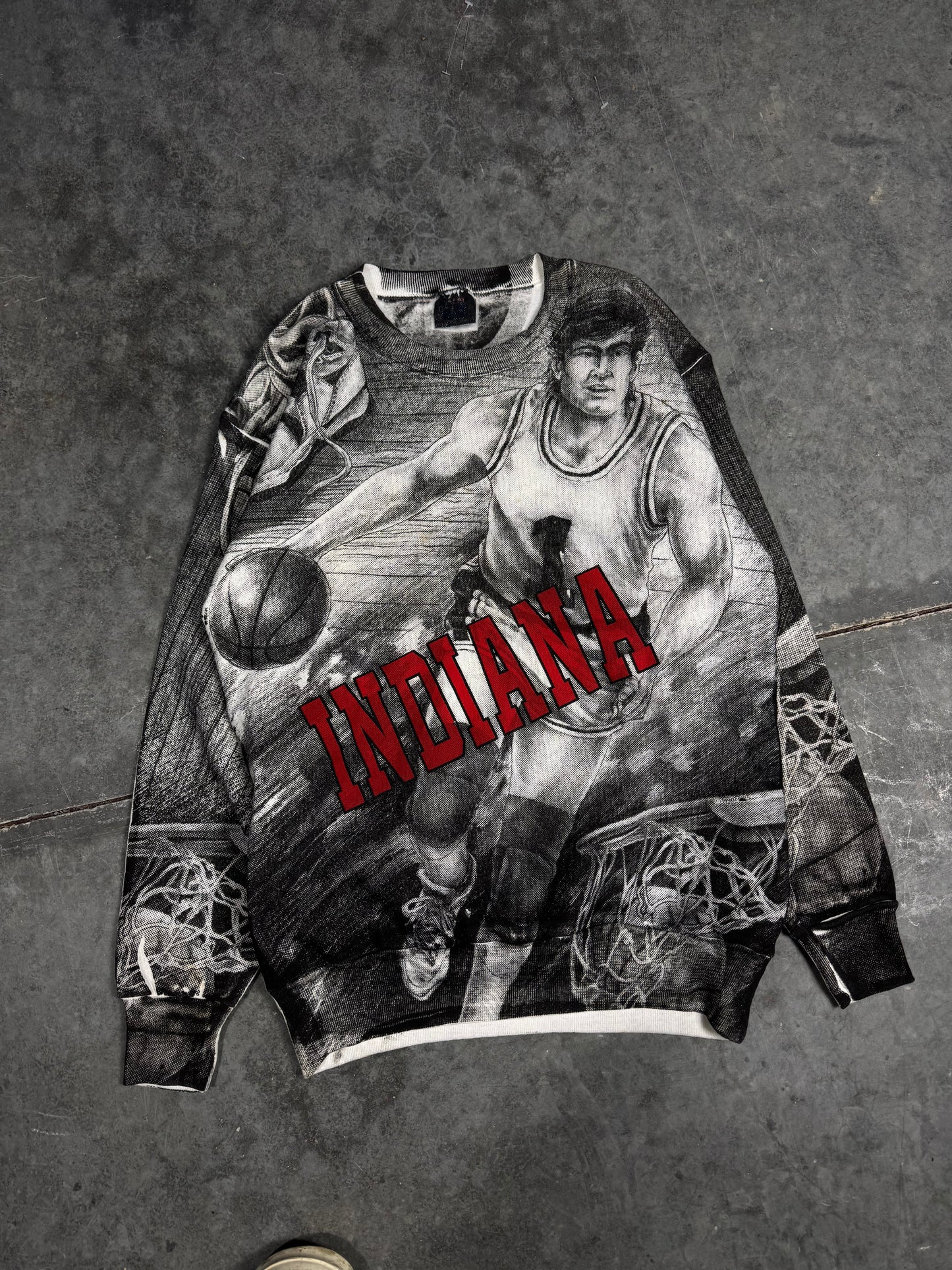 80’s All Over Print Crew Medium