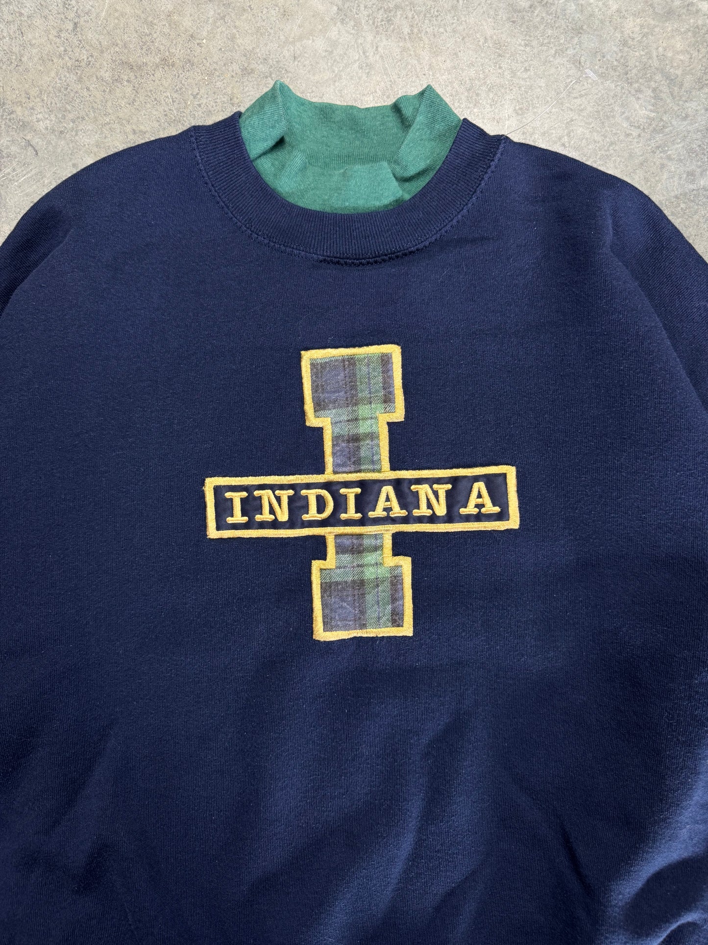 Mock Collar Crew Large