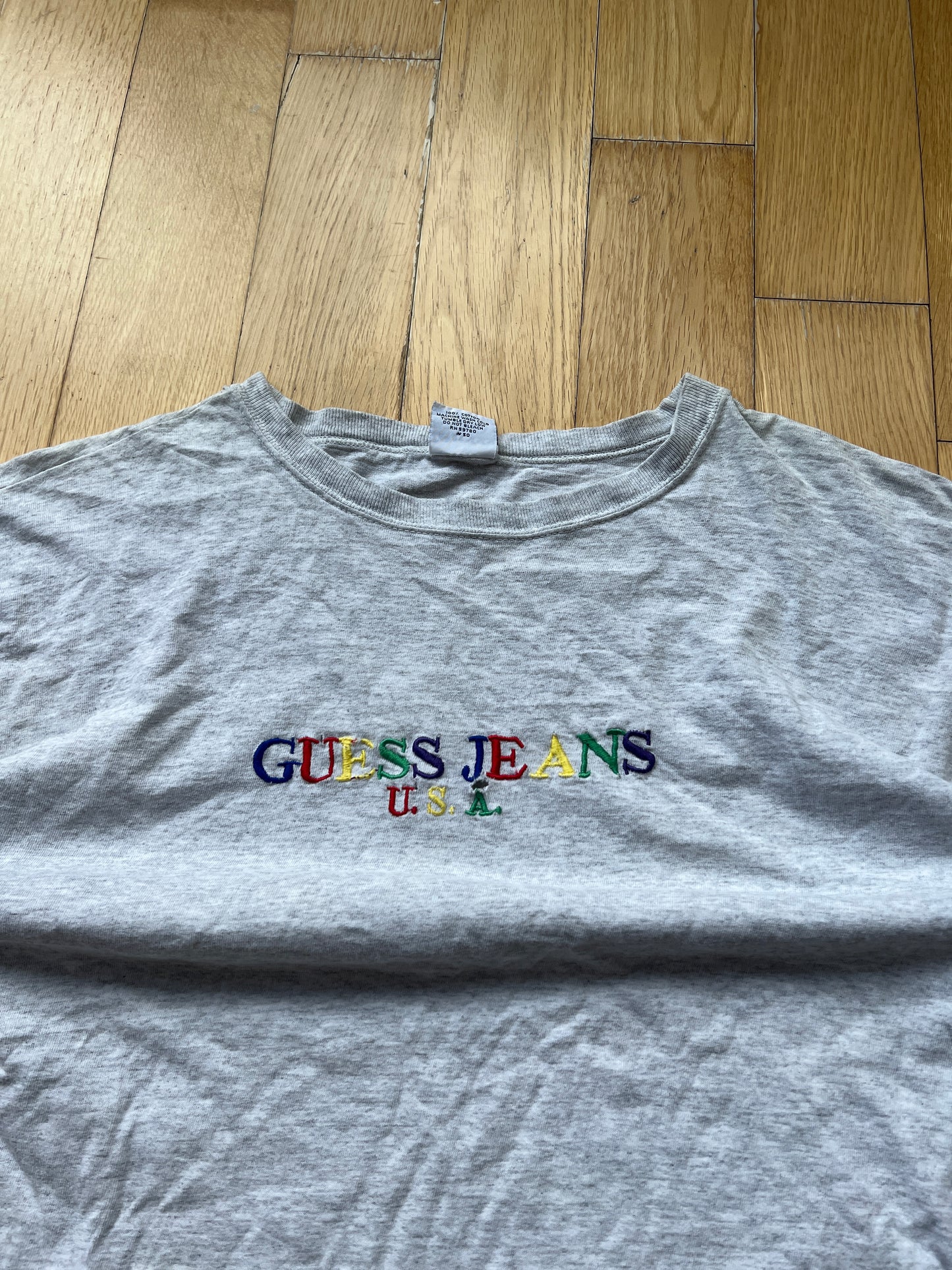 Rainbow Guess Tee Boxy Medium